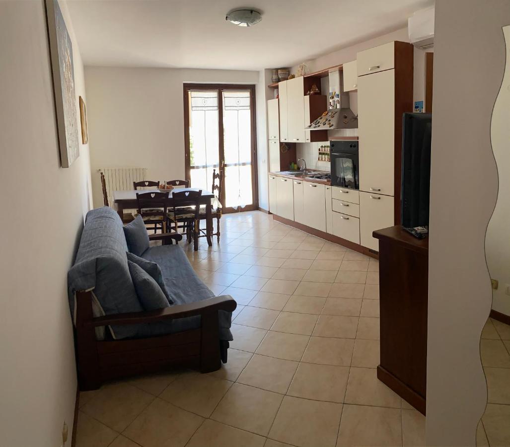 Condominio Tigli Cavalcaselle Exterior foto
